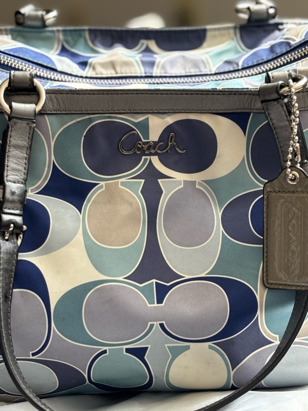 Coach Teal, Navy & Silver Signature Shoulder Bag - Picture 4 of 13
